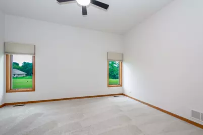 2302 English Prairie Road, Spring Grove, IL 60081 - Photo 28