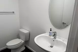 240 E Illinois St, Chicago, IL 60611 - Photo 12
