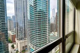 400 E Ohio St, Chicago, IL 60611 - Photo 6