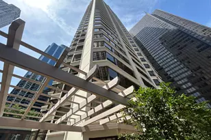 400 E Ohio St, Chicago, IL 60611 - Photo 2