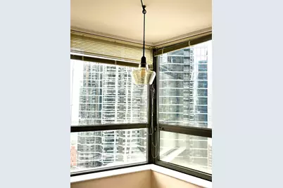 400 E Ohio Street #2504, Chicago, IL 60611 - Photo 10