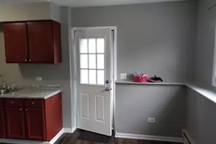 3301 Colgate Ave, Zion, IL 60099 - Photo 10