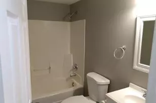 3301 Colgate Ave, Zion, IL 60099 - Photo 14