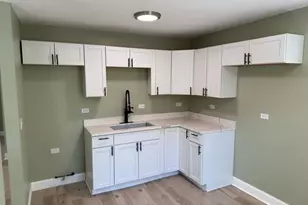 21644 Gailine Ave, Sauk Village, IL 60411 - Photo 8