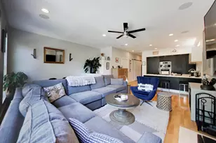 879 N Marshfield Ave, Chicago, IL 60622 - Photo 4