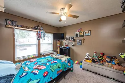 3285 Meadow Drive, Park City, IL 60085 - Photo 16