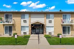 8820 N Western Ave, Des Plaines, IL 60016 - Photo 1