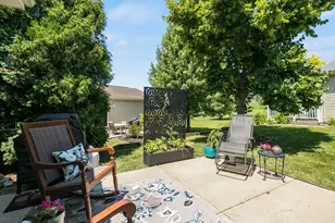 3206 Whirlaway Ct, Grayslake, IL 60030 - Photo 20