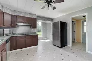 120 E Main St, Stanford, IL 61774 - Photo 10