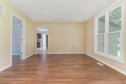 120 E Main Street, Stanford, IL 61774 - Photo 8