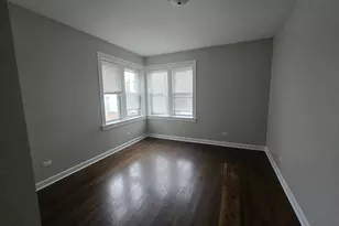 6730 S Merrill Ave, Chicago, IL 60649 - Photo 16