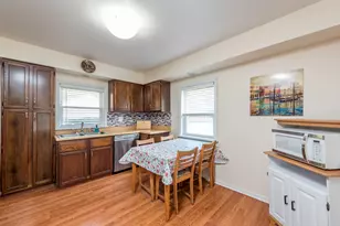 3315 Emmaus Ave, Zion, IL 60099 - Photo 8