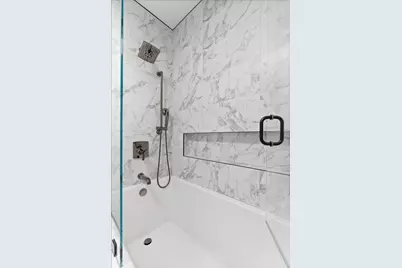 501 N Clinton Street #2004, Chicago, IL 60654 - Photo 18
