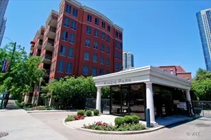 501 N Clinton St, Chicago, IL 60654 - Photo 26