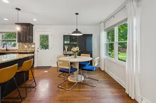 9001 E Prairie Rd, Evanston, IL 60203 - Photo 10