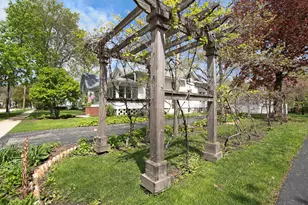 155 S Slusser St, Grayslake, IL 60030 - Photo 26
