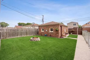 6429 S Tripp Ave, Chicago, IL 60629 - Photo 28