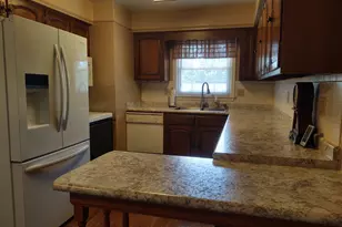 315 Circle Dr, Vienna, IL 62995 - Photo 6