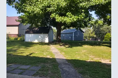 315 Circle Drive, Vienna, IL 62995 - Photo 4
