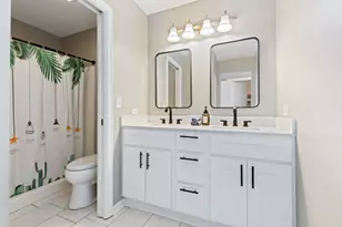 3936 Garnette Ct, Naperville, IL 60564 - Photo 16