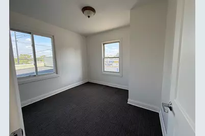 102 N Ohio Street, Aurora, IL 60505 - Photo 10