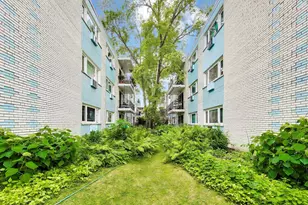 1125 W Lunt Ave, Chicago, IL 60626 - Photo 20