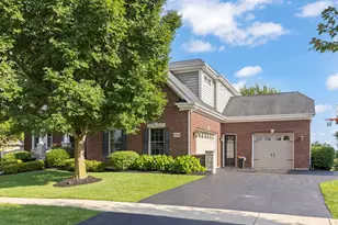 39W861 S Hathaway Ln, Geneva, IL 60134 - Photo 2