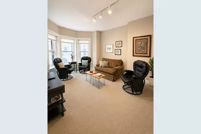 642 N Dearborn Street #4, Chicago, IL 60654 - Photo 4