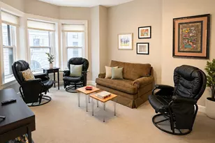642 N Dearborn St, Chicago, IL 60654 - Photo 4