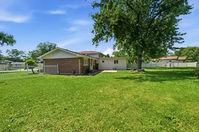 819 River Forest Court, Bensenville, IL 60106 - Photo 30