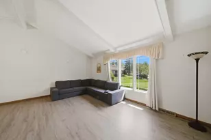 819 River Forest Ct, Bensenville, IL 60106 - Photo 6
