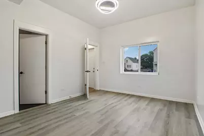 4448 S Princeton Avenue, Chicago, IL 60609 - Photo 2