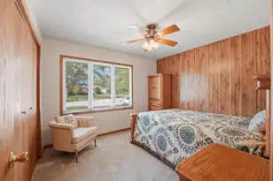 213 Edgeware Rd, Elk Grove Village, IL 60007 - Photo 22