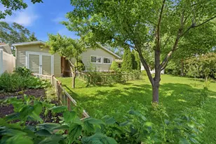 213 Edgeware Rd, Elk Grove Village, IL 60007 - Photo 40