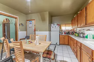 415 Buell Ave, Joliet, IL 60435 - Photo 8