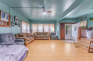 415 Buell Ave, Joliet, IL 60435 - Photo 2