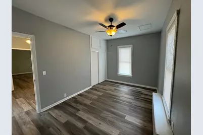148 N Root Street #2, Aurora, IL 60505 - Photo 4
