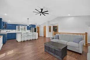 303 Hillside Ave, Ottawa, IL 61350 - Photo 10