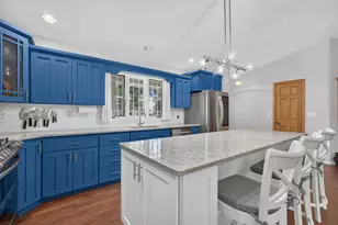 303 Hillside Ave, Ottawa, IL 61350 - Photo 6
