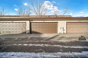 1269 Court D, Hanover Park, IL 60133 - Photo 16