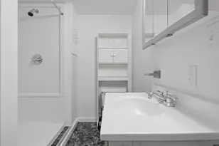 919 Sheridan Ave, Dixon, IL 61021 - Photo 14