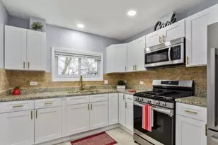 16454 Winchester Ave, Markham, IL 60428 - Photo 6