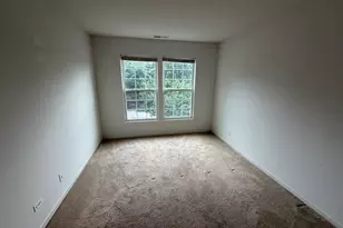 465 Metropolitan St, Aurora, IL 60502 - Photo 10