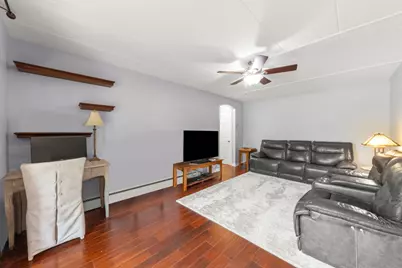 809 E Miner Street #1B, Arlington Heights, IL 60004 - Photo 10