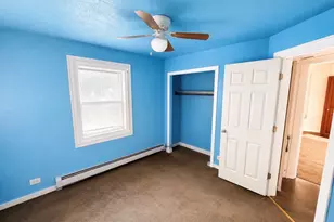 1037 Glenn Dr, North Chicago, IL 60064 - Photo 10
