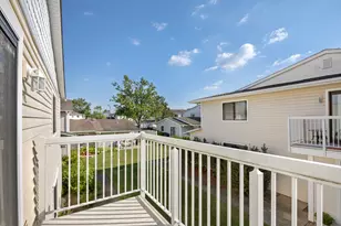 717 Whitesail Dr, Schaumburg, IL 60194 - Photo 16