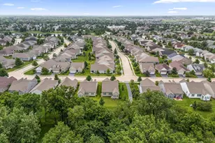 3923 Chesapeake Ln, Naperville, IL 60564 - Photo 26