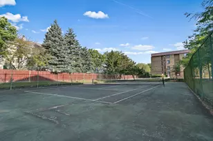 5400 Astor Ln, Rolling Meadows, IL 60008 - Photo 22