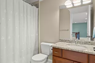 434 W Benton Ave, Naperville, IL 60540 - Photo 34
