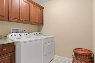 434 W Benton Ave, Naperville, IL 60540 - Photo 28